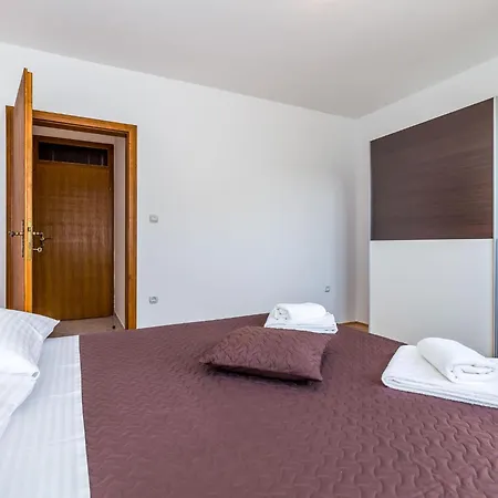 Appartement Bright And Modern With Private Terrace *